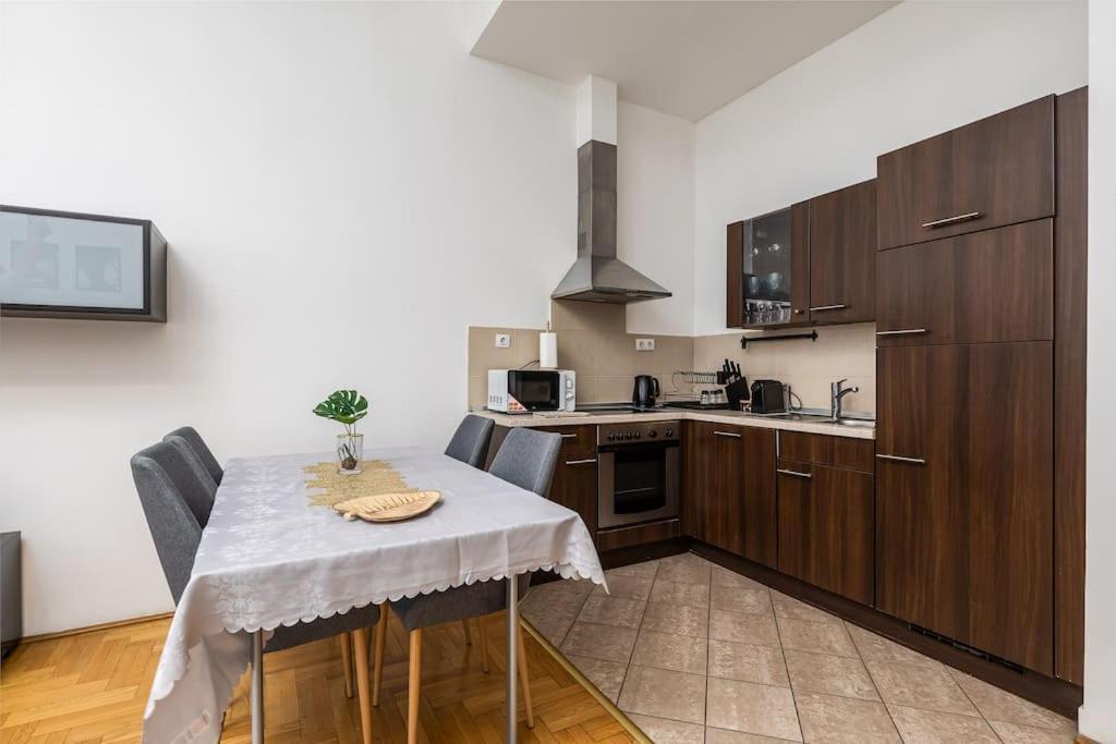 Venus - Gozsdu Court Iii Apartment Budapest