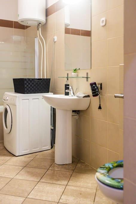 Venus - Gozsdu Court Iii Apartman